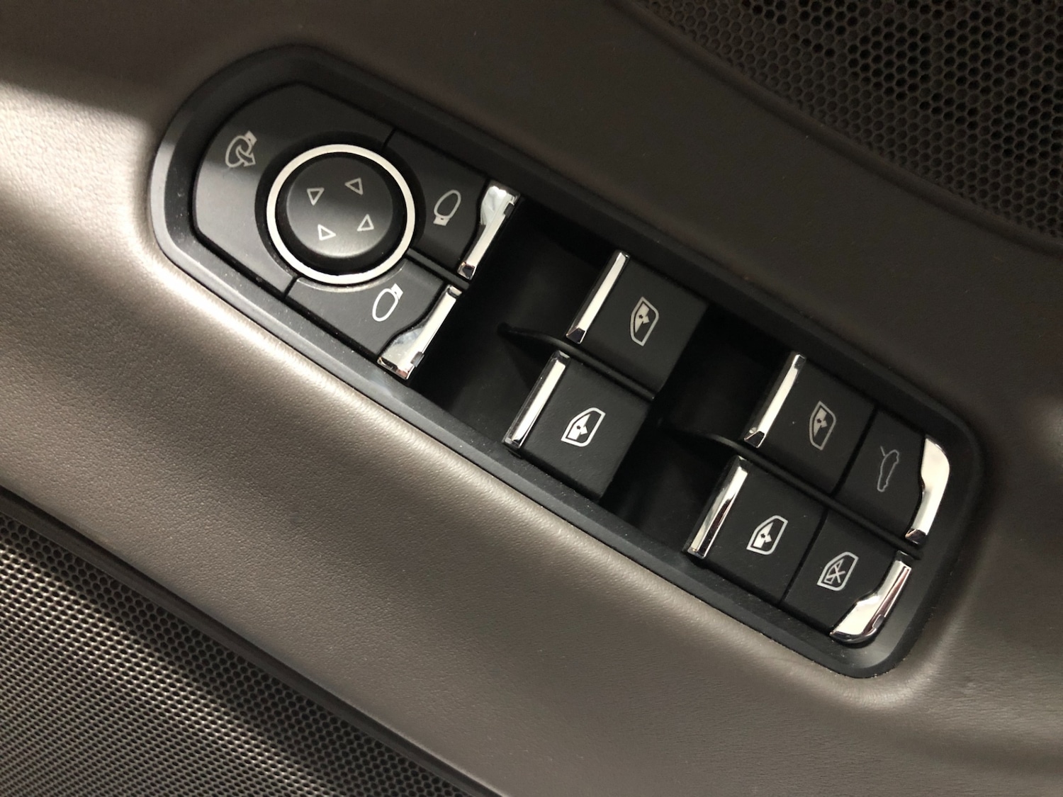 Used Porsche Panamera 2013 for sale - 77086700: Photo 30