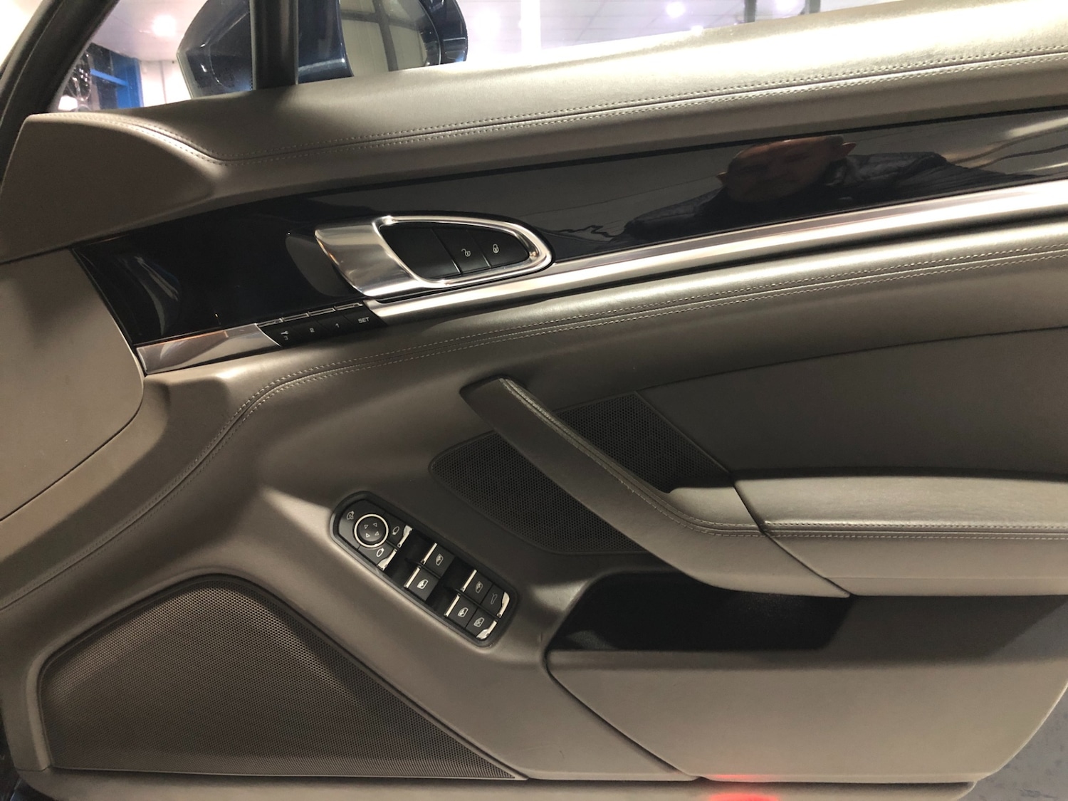 Used Porsche Panamera 2013 for sale - 77086700: Photo 8