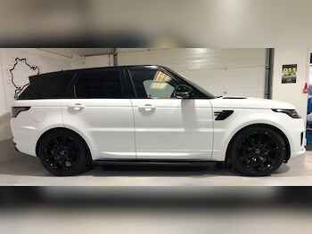 Used Land Rover Range Rover Sport 2019 for sale - 76739174: Photo