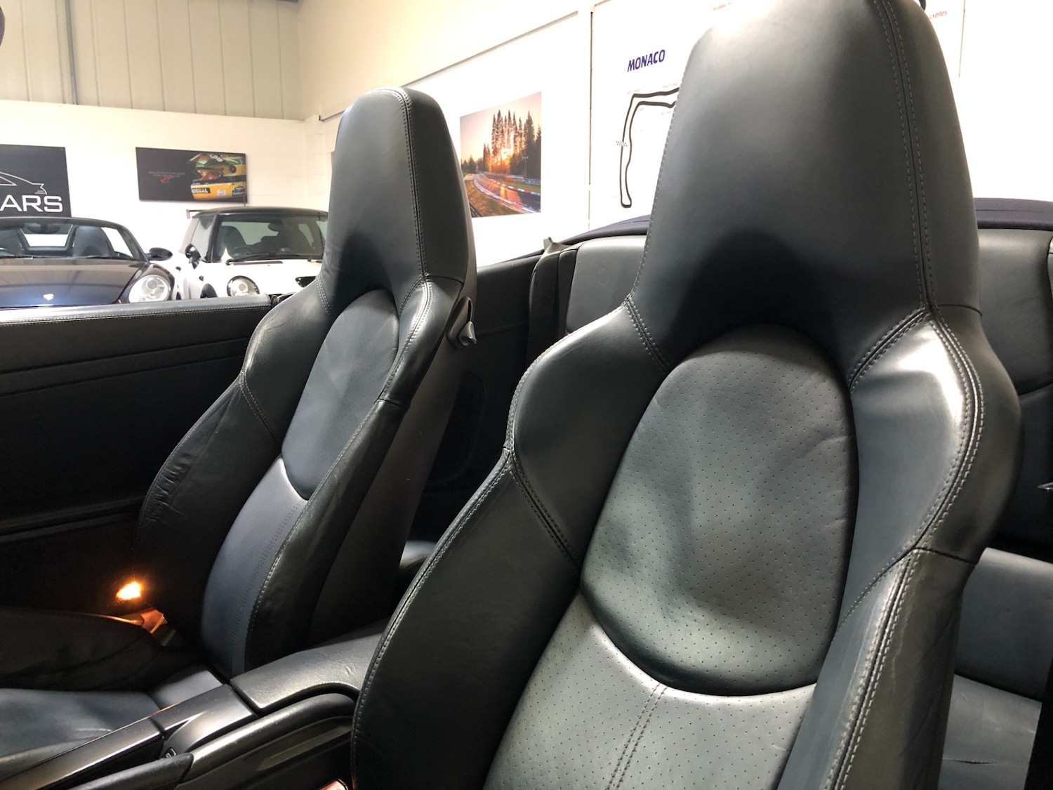 Used Porsche 911 2006 for sale - 76782562: Photo 18