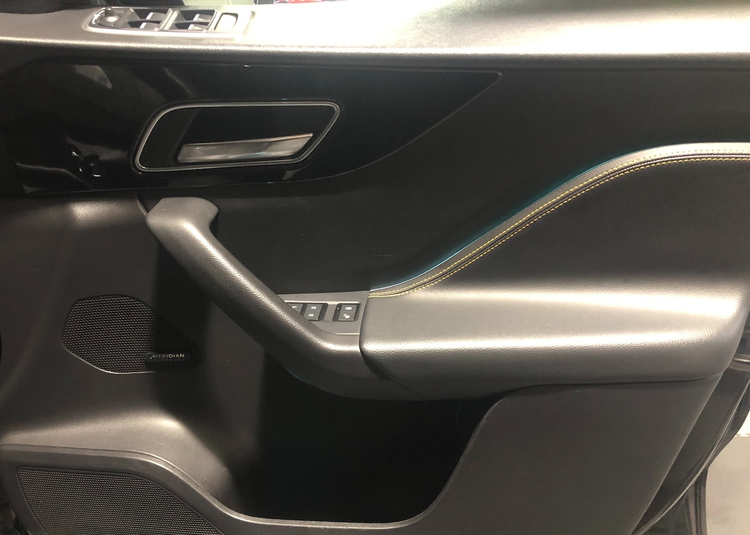 Used Jaguar F-Pace 2019 for sale - 77223057: Photo 10