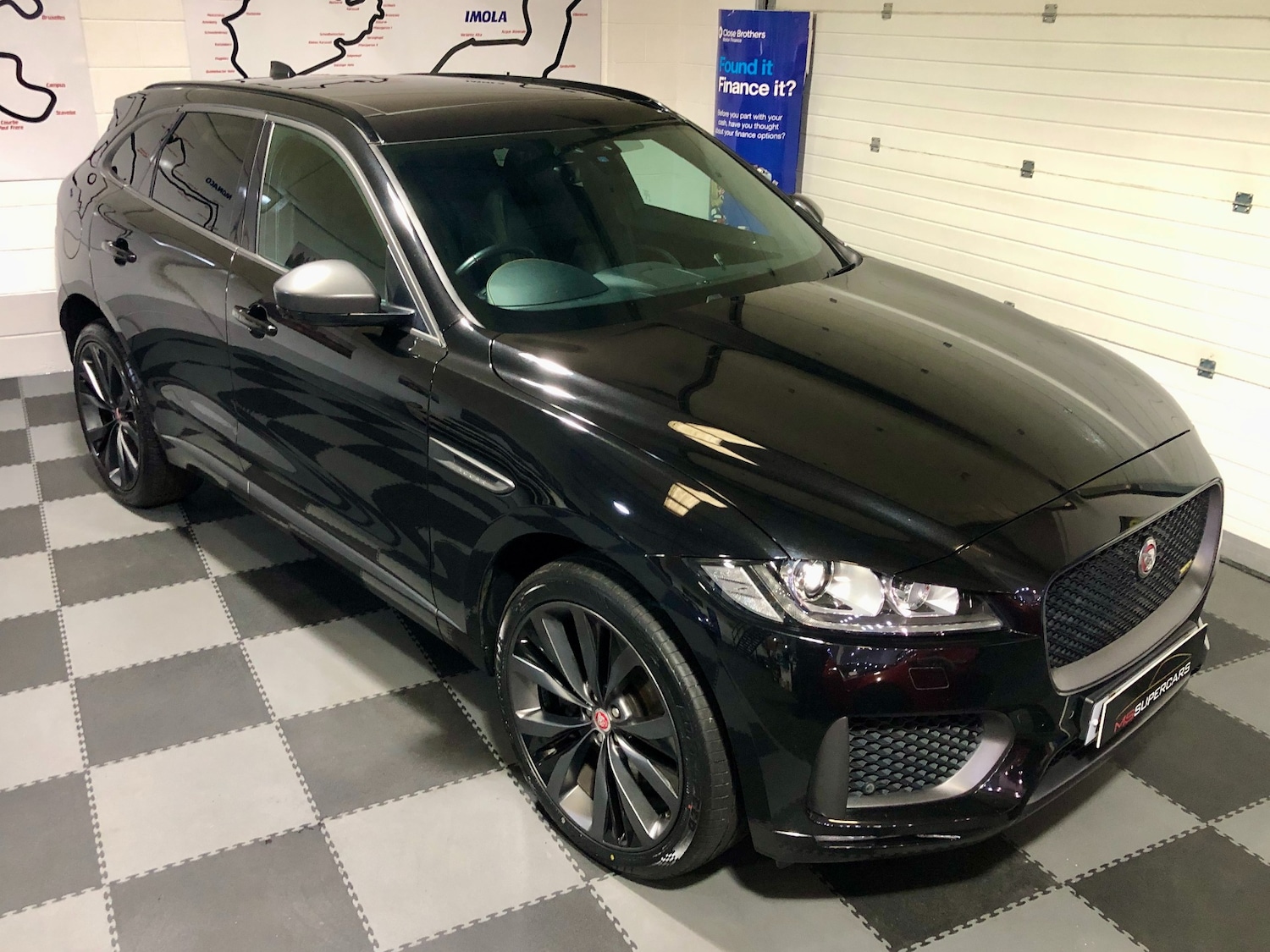 Used Jaguar F-Pace 2019 for sale - 77223057: Photo 8