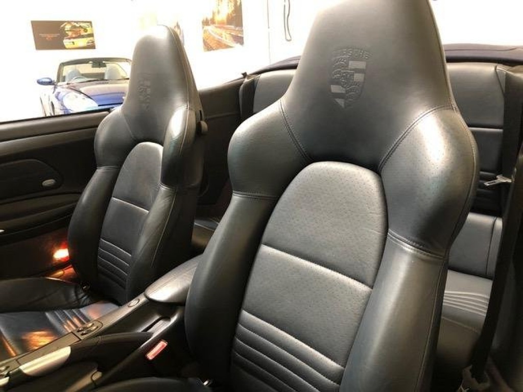 Used Porsche 911 2004 for sale - 78064125: Photo 13