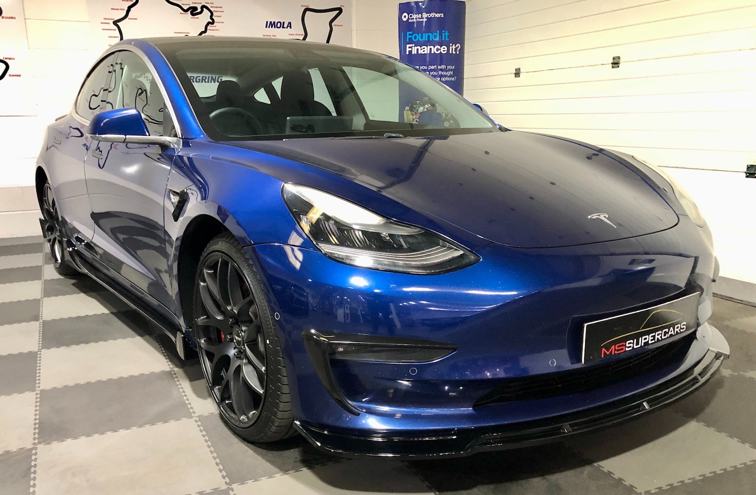 Used Tesla Model 3 2019 for sale - 78177561: Photo 2