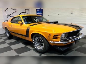2018 - 5.0 BOSS 302 MANUAL