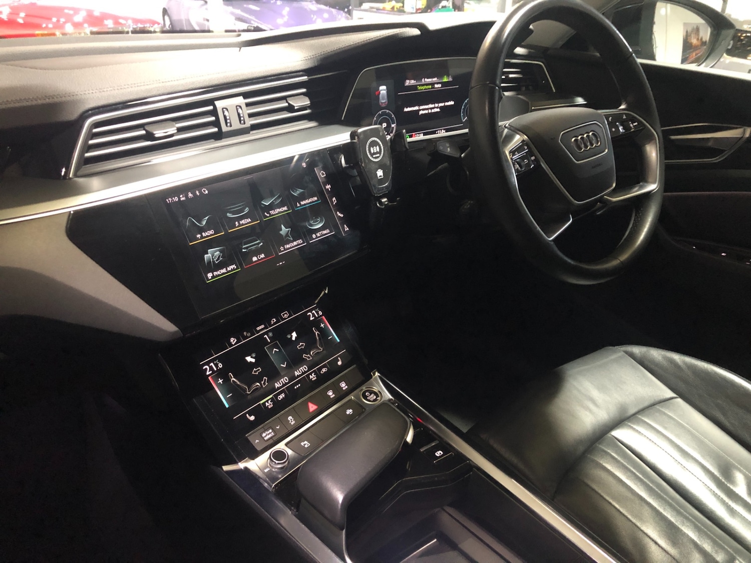 Used Audi e-tron 2022 for sale - 77880819: Photo 13