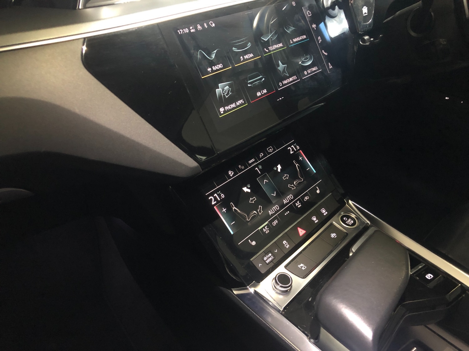 Used Audi e-tron 2022 for sale - 77880819: Photo 23