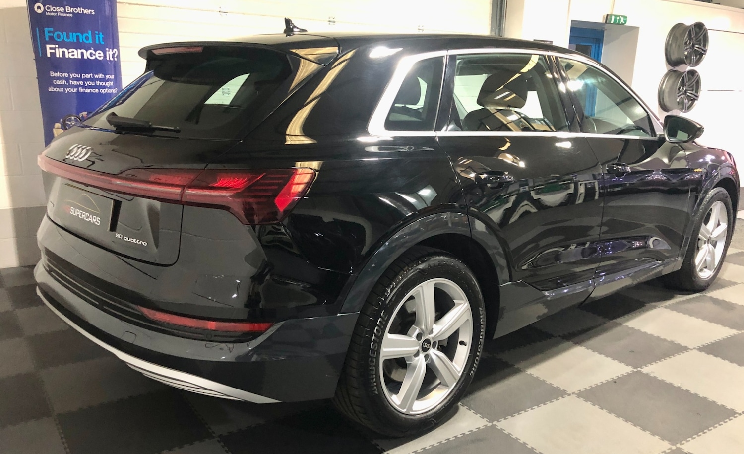 Used Audi e-tron 2022 for sale - 77880819: Photo 6