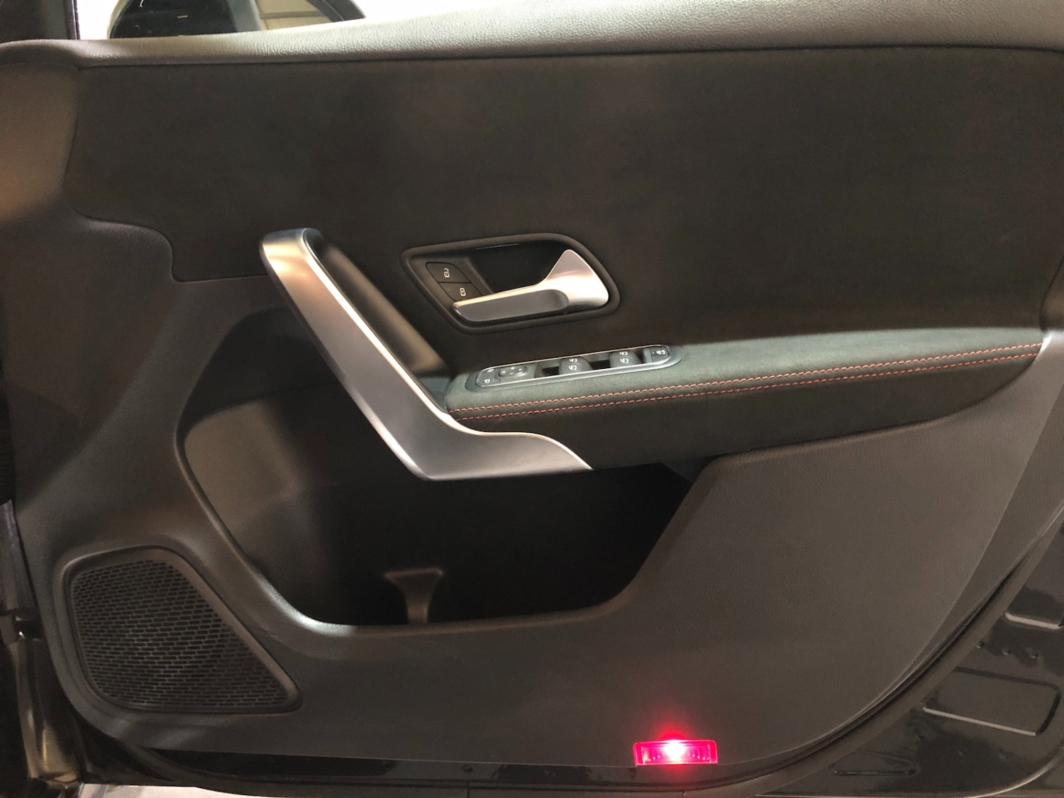 Used Mercedes-Benz A-Class 2019 for sale - 77729998: Photo 10