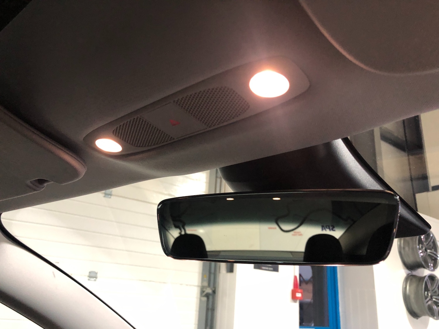 Used Tesla Model 3 2023 for sale - 76254811: Photo 18