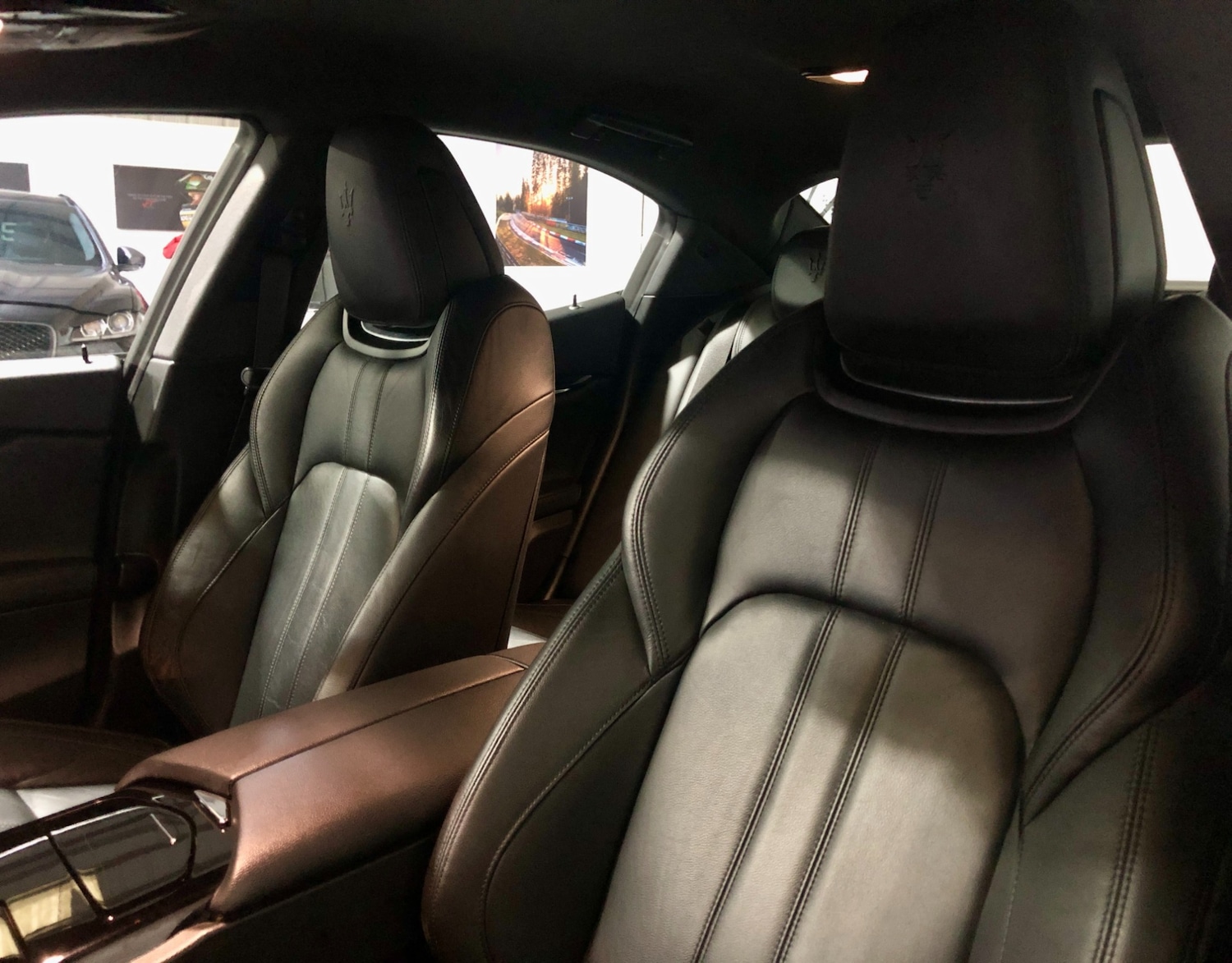 Used Maserati Ghibli 2017 for sale - 77901373: Photo 12