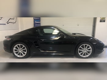 Used Porsche 718 Cayman 2017 for sale - 78250870: Photo