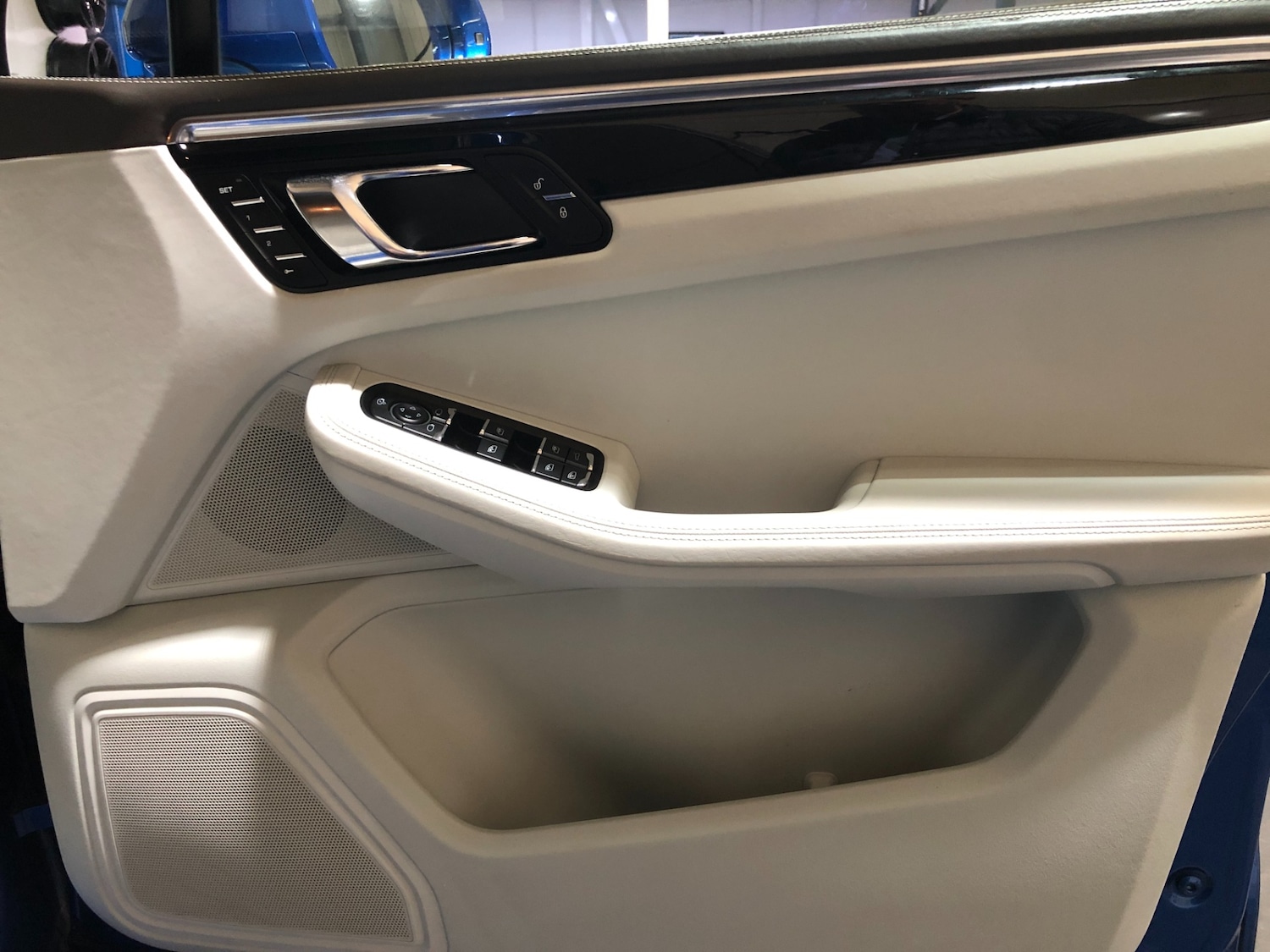 Used Porsche Macan 2015 for sale - 77951657: Photo 9