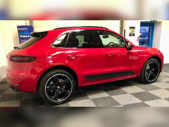 Used Porsche Macan 2017 for sale - 78252239: Photo
