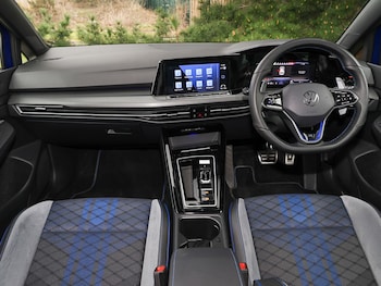 Used Volkswagen Golf 2023 for sale - 78225255: Photo