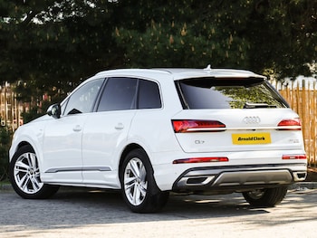 Used Audi Q7 2023 for sale - 79298806: Photo