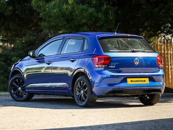 Used Volkswagen Polo 2018 for sale - 78873127: Photo