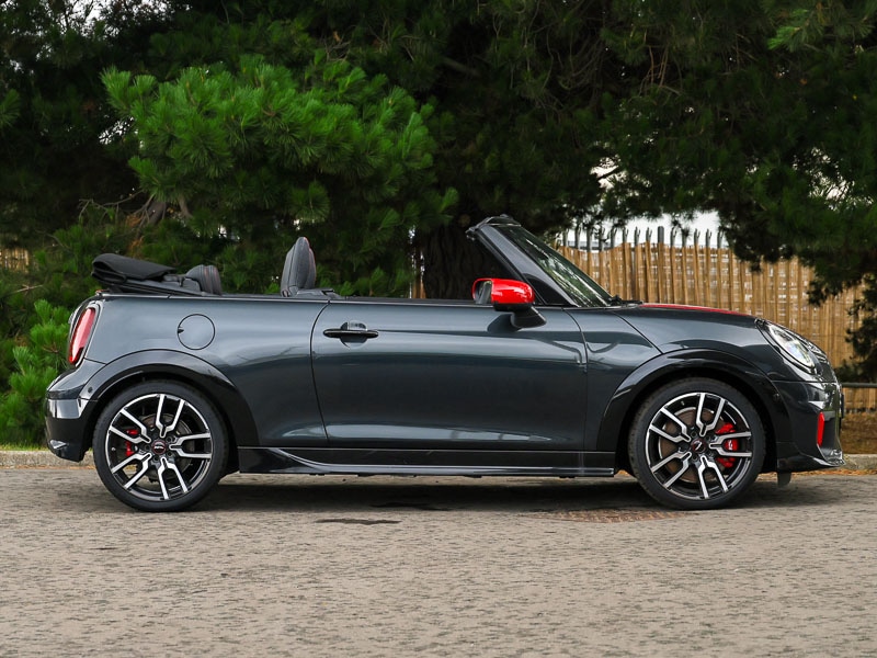 Used MINI Cooper 2025 for sale - 76213146: Photo 2