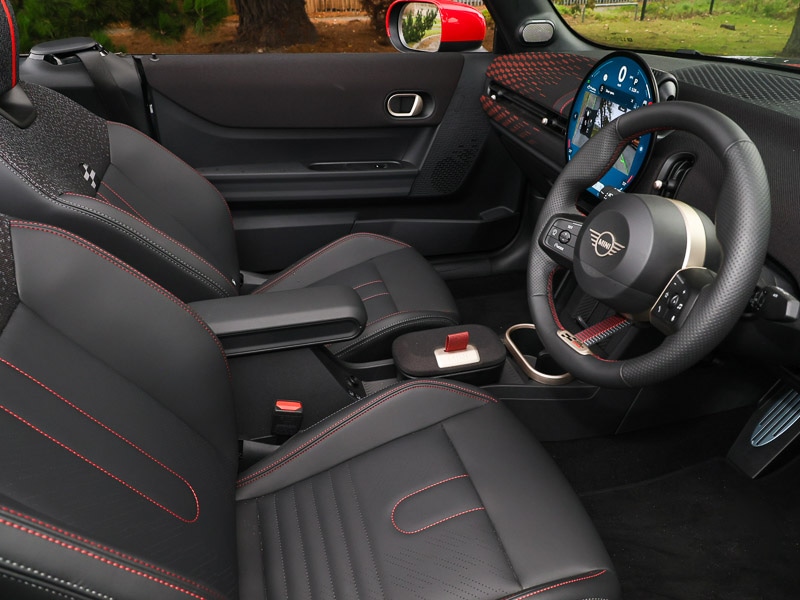 Used MINI Cooper 2025 for sale - 76213146: Photo 6