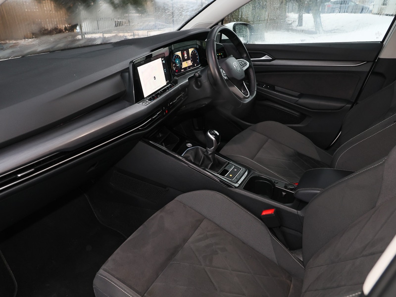 Used Volkswagen Golf 2023 for sale - 77142119: Photo 5