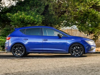 Used SEAT Leon 2019 for sale - 78000007: Photo