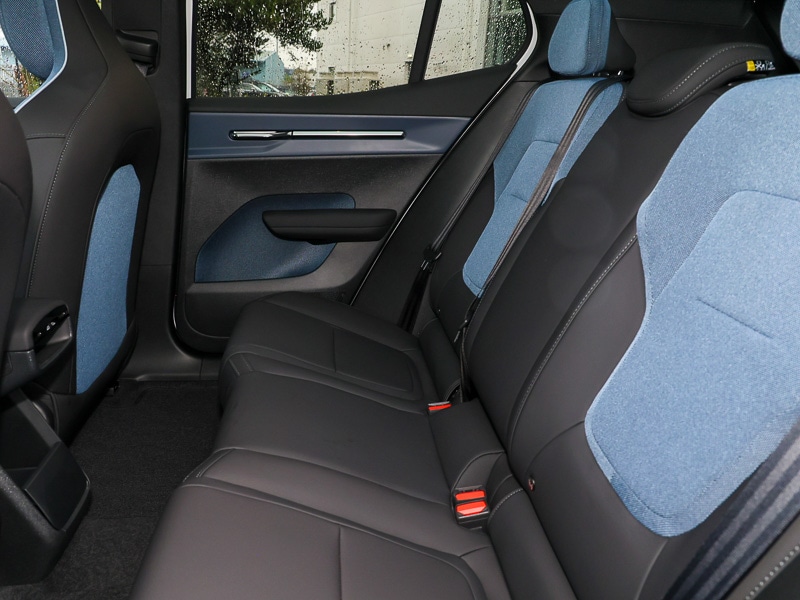 Used Volvo EX30 2025 for sale - 76560559: Photo 6