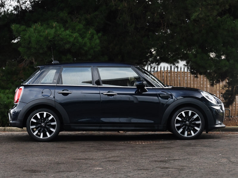 Used MINI Hatch 2022 for sale - 77228683: Photo 2