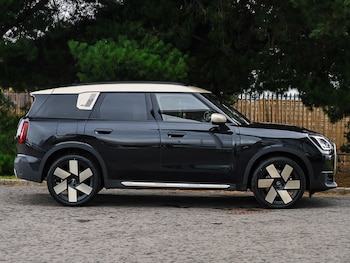 Used MINI Countryman 2024 for sale - 76275860: Photo 2