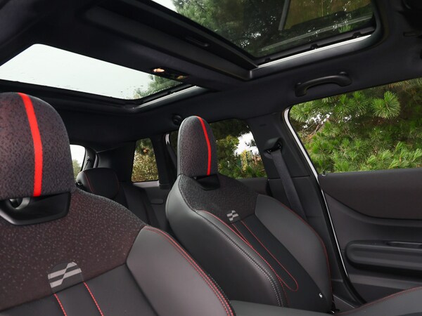 Used MINI Cooper 2025 for sale - 76213337: Photo 11