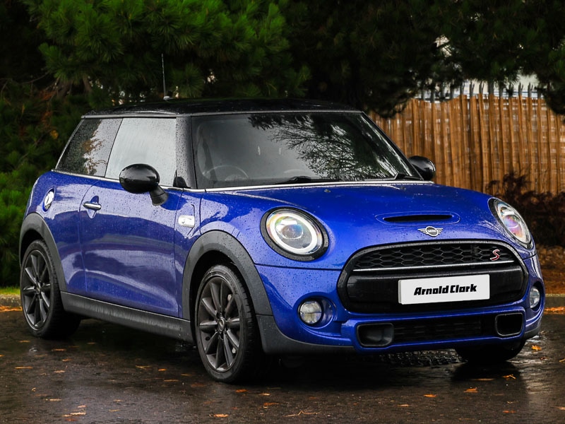 Used MINI Hatch 2018 for sale - 76583729: Photo 1