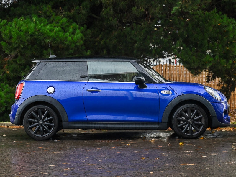 Used MINI Hatch 2018 for sale - 76583729: Photo 2