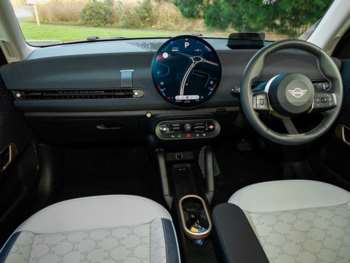 Used MINI Cooper 2024 for sale - 74109636: Photo
