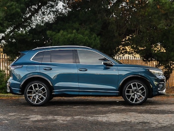 Used Volkswagen Tiguan 2024 for sale - 77166255: Photo