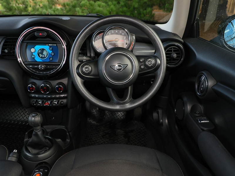 Used MINI Cooper 2019 for sale - 76311654: Photo 5