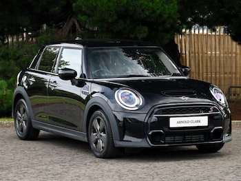 Used MINI Hatch 2021 for sale - 75725315: Photo