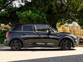 Used MINI Hatch 2023 for sale - 78727897: Photo