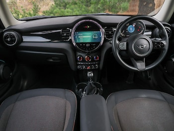 Used MINI Cooper 2023 for sale - 76827284: Photo