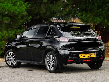 Used Peugeot 208 2021 for sale - 76135238: Photo