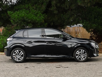 Used Peugeot 208 2021 for sale - 76135238: Photo