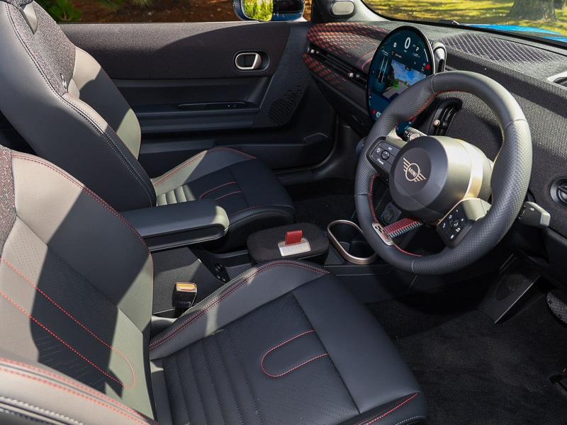 Used MINI Cooper 2025 for sale - 77201895: Photo 6