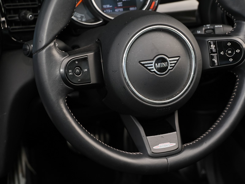 Used MINI Convertible 2023 for sale - 77761597: Photo 17