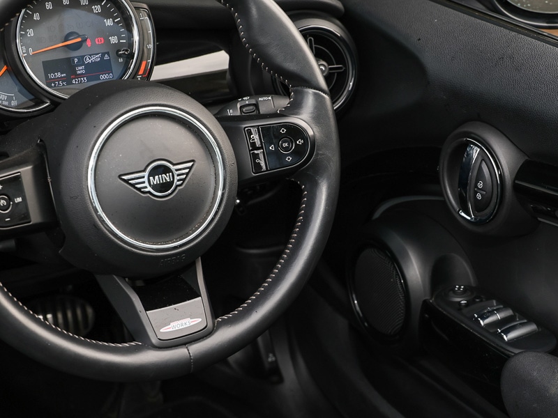 Used MINI Convertible 2023 for sale - 77761597: Photo 18