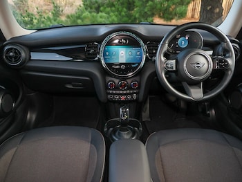 Used MINI Hatch 2022 for sale - 76834140: Photo