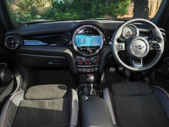 Used MINI Cooper 2022 for sale - 76116315: Photo