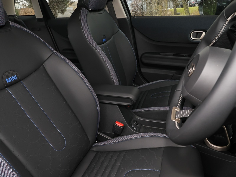 Used MINI Cooper 2025 for sale - 77343156: Photo 11