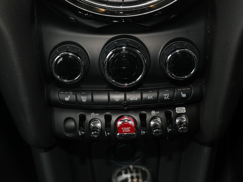 Used MINI Hatch 2018 for sale - 77424485: Photo 19