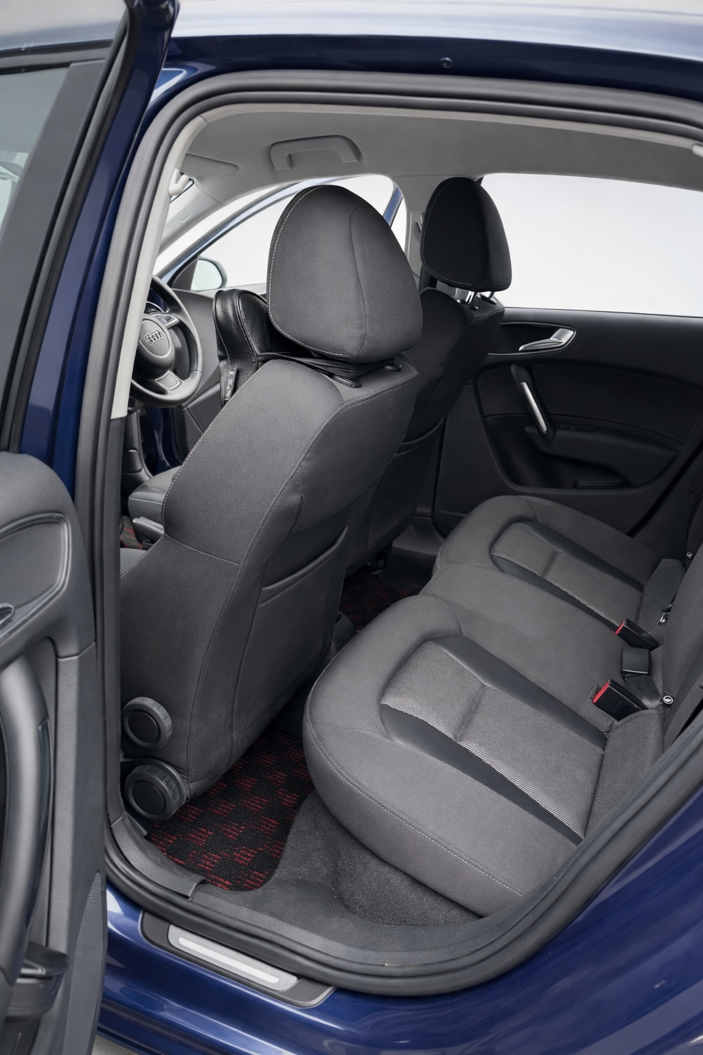 Used Audi A1 2013 for sale - 77311475: Photo 6