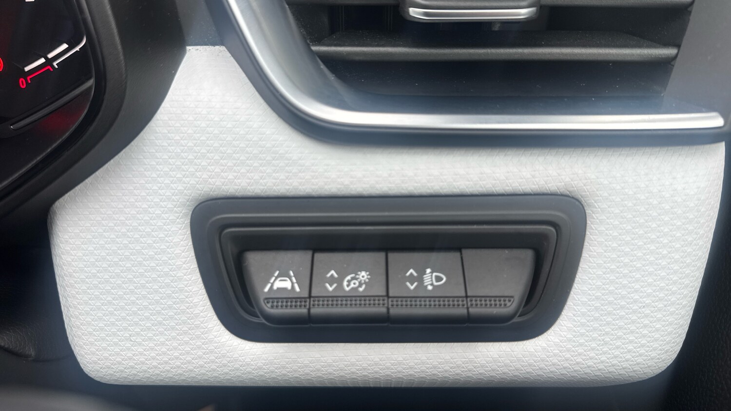 Used Renault Clio 2021 for sale - 76344534: Photo 23