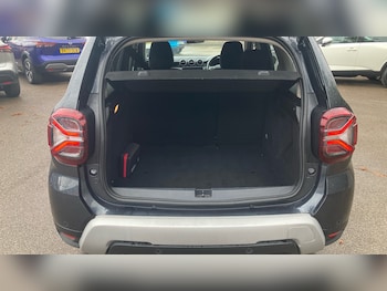 Used Dacia Duster 2022 for sale - 75871479: Photo