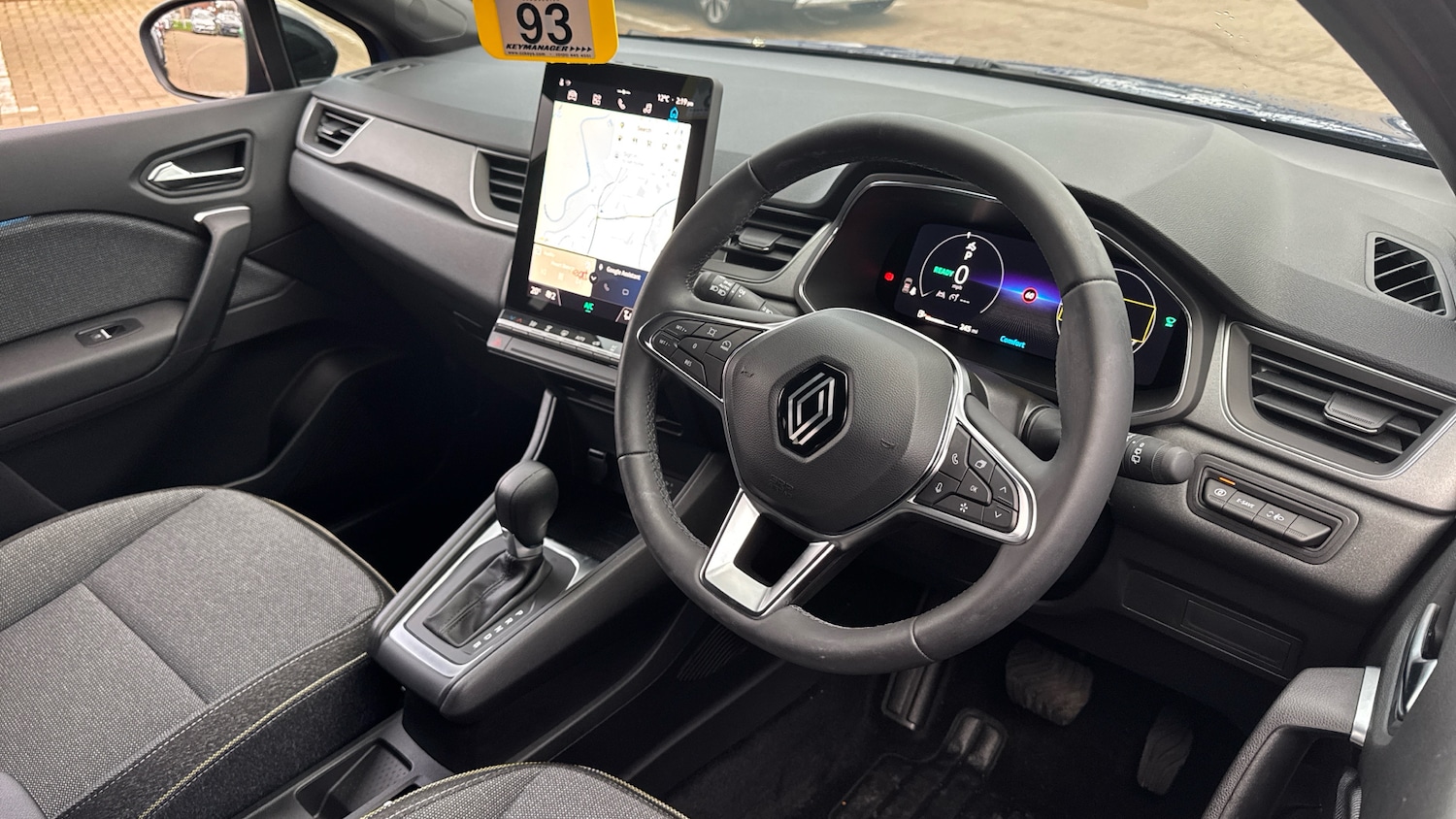 Used Renault Captur 2025 for sale - 76971103: Photo 11